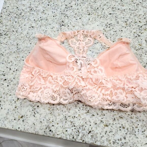 Xhilaration Peach lace halter push-up bralette, Large - Picture 2 of 3